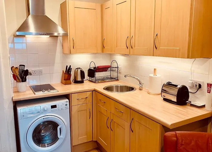 Royal Mile Apt, Just 1 Min From Edinburgh Castle!