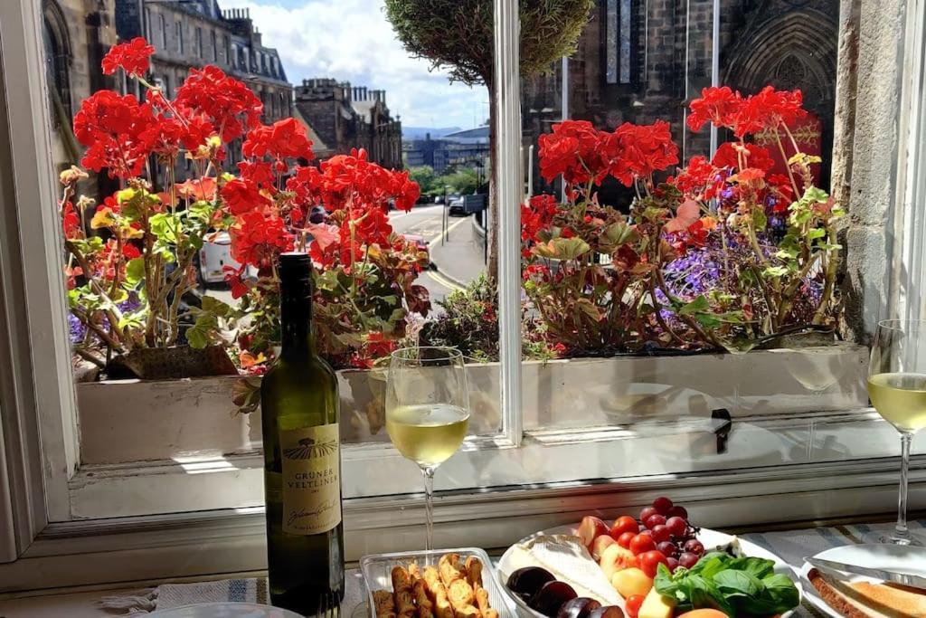 Royal Mile Apt, Just 1 Min From Castle! Apartamento