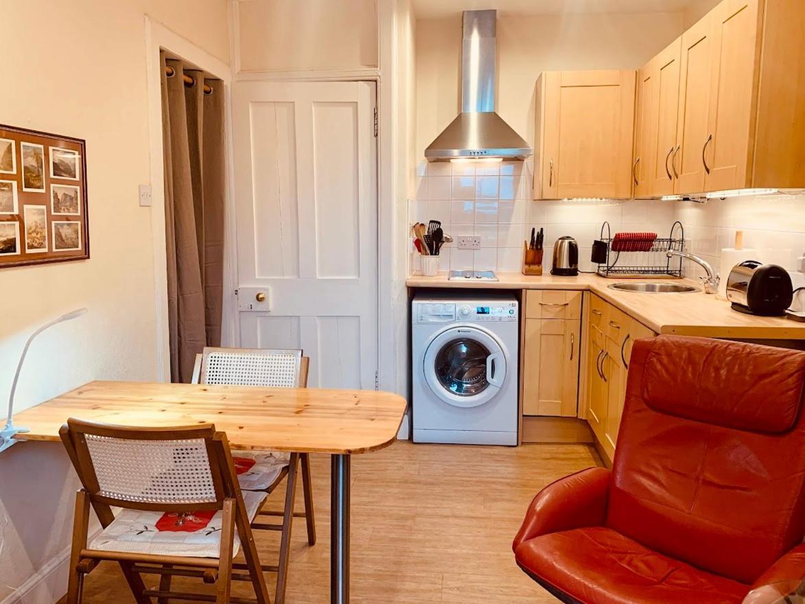 Apartamento Royal Mile Apt, Just 1 Min From Castle! *